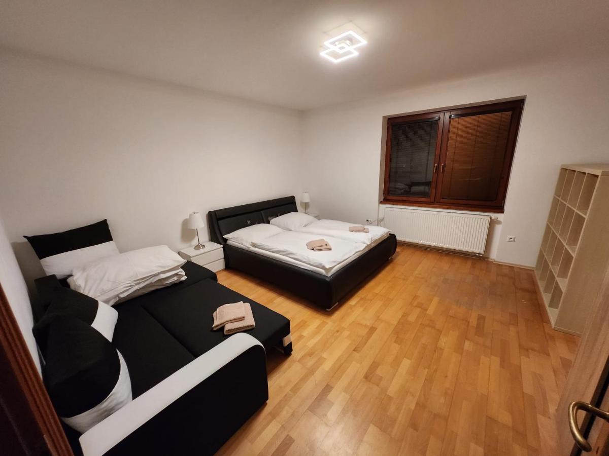 Rg Apartments Šamorín Dış mekan fotoğraf